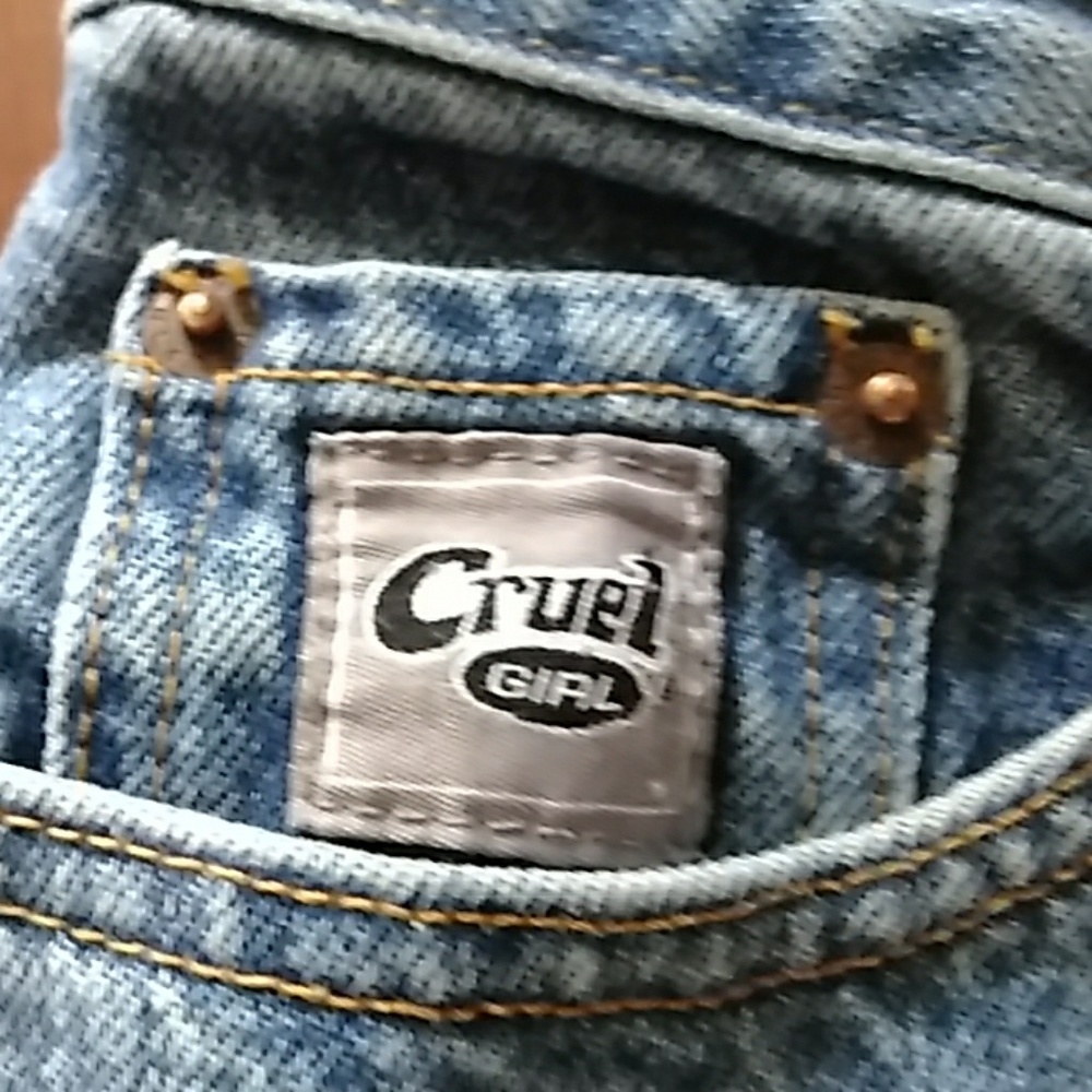 Jeans - Picture 3 of 4